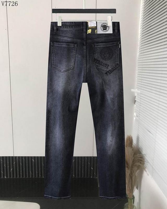 Versace Men's Jeans 32